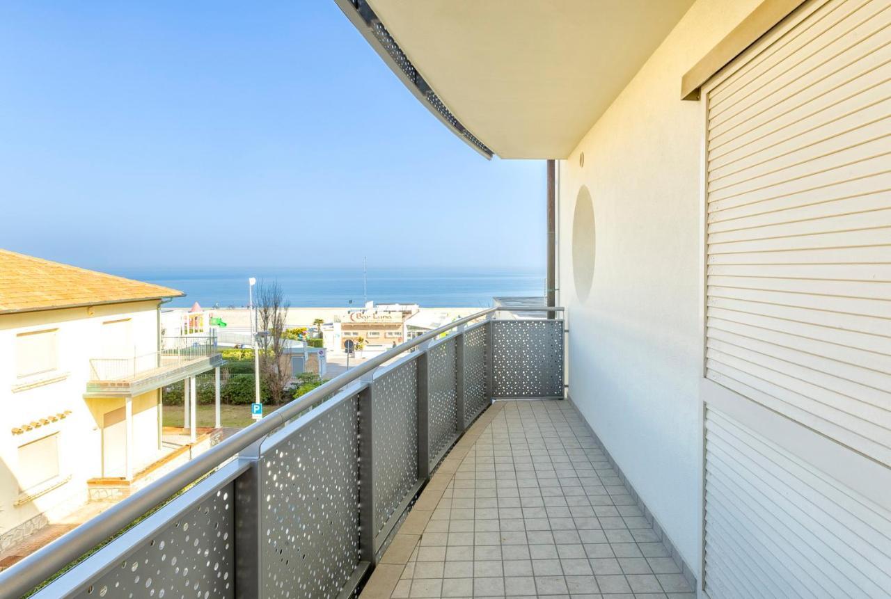 Residence Marittimo Riccione Exteriér fotografie