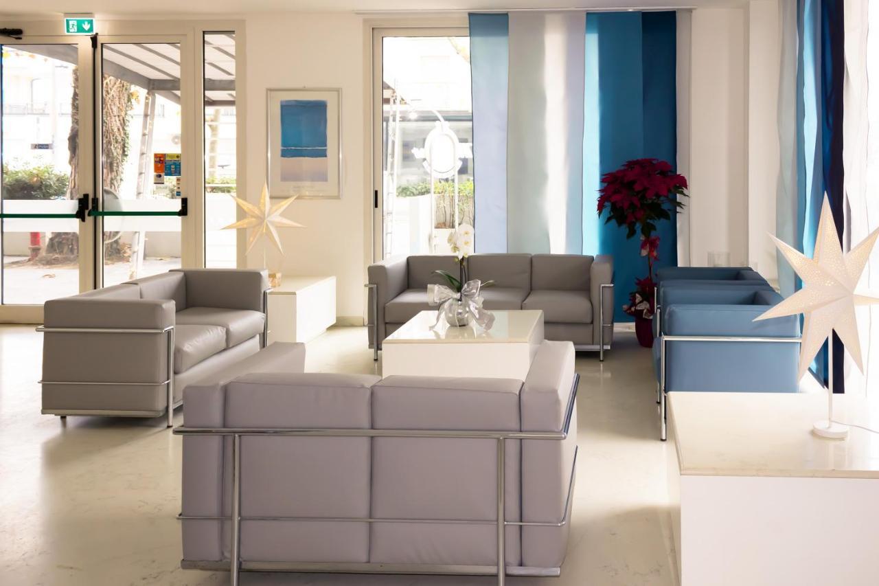 Residence Marittimo Riccione Exteriér fotografie