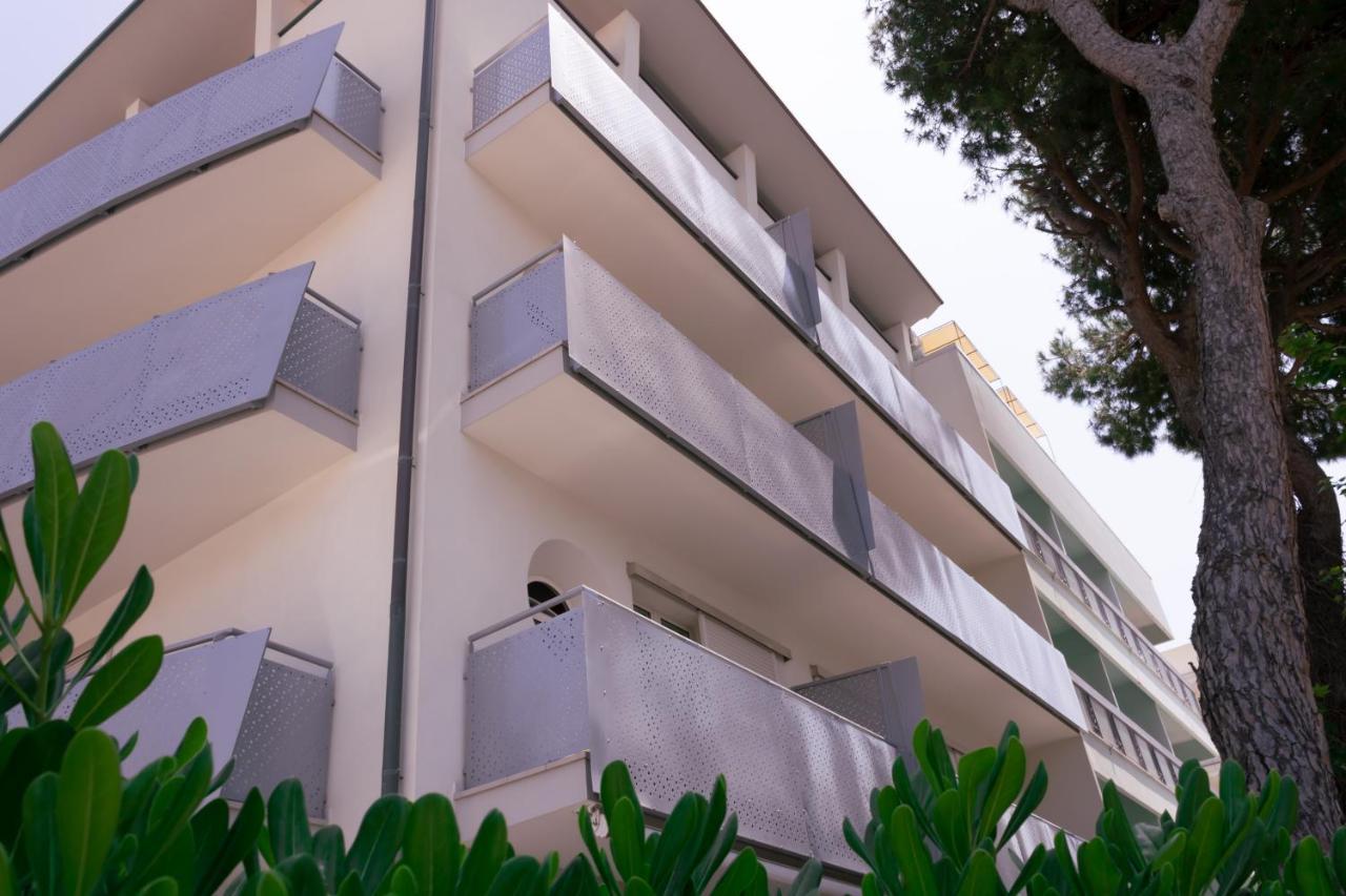 Residence Marittimo Riccione Exteriér fotografie